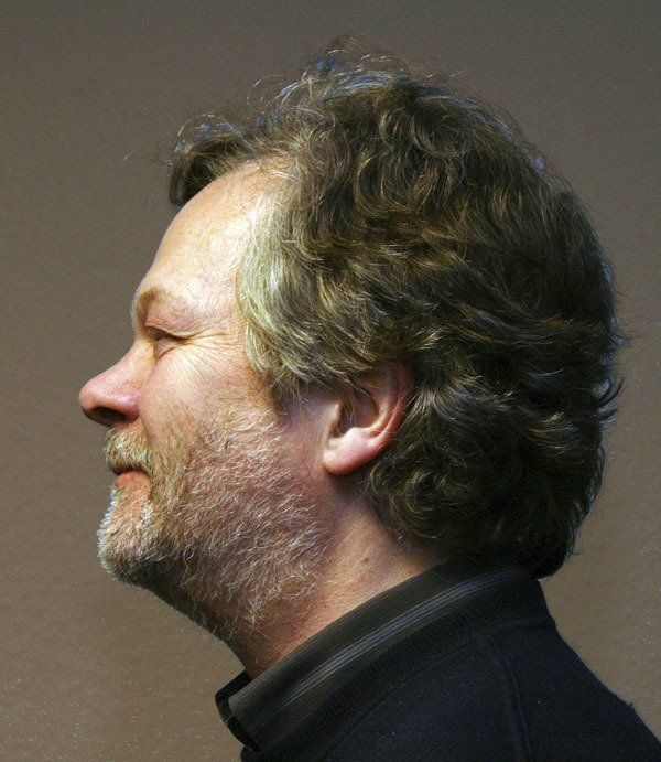 hh kjhkhk huh ih oih oih hoih i