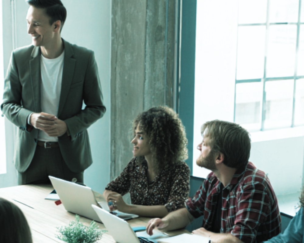 Präsentationen & PowerPoint Präsentationen & PowerPoint. Erstellen Sie Präsentationen, die fachlich überzeugen.