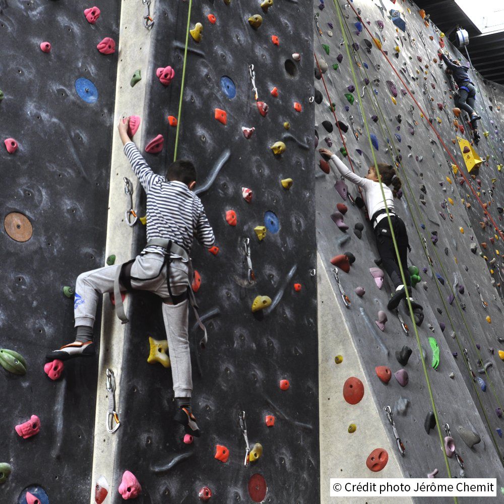 Cours collectifs enfants Touraine Escalade