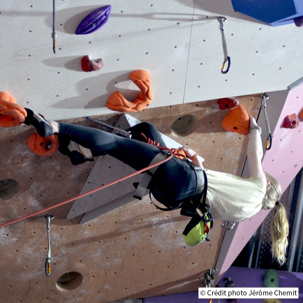 Cours collectifs enfants Touraine Escalade