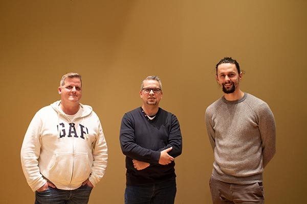 Sebastian Brinckmeyer beim Podcasten mit Timm Peters und Neven Subotic