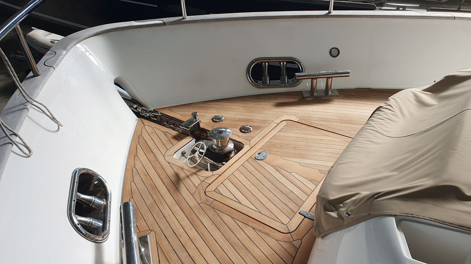 New teak deck on a Elegance 64 yacht vacuum bonding