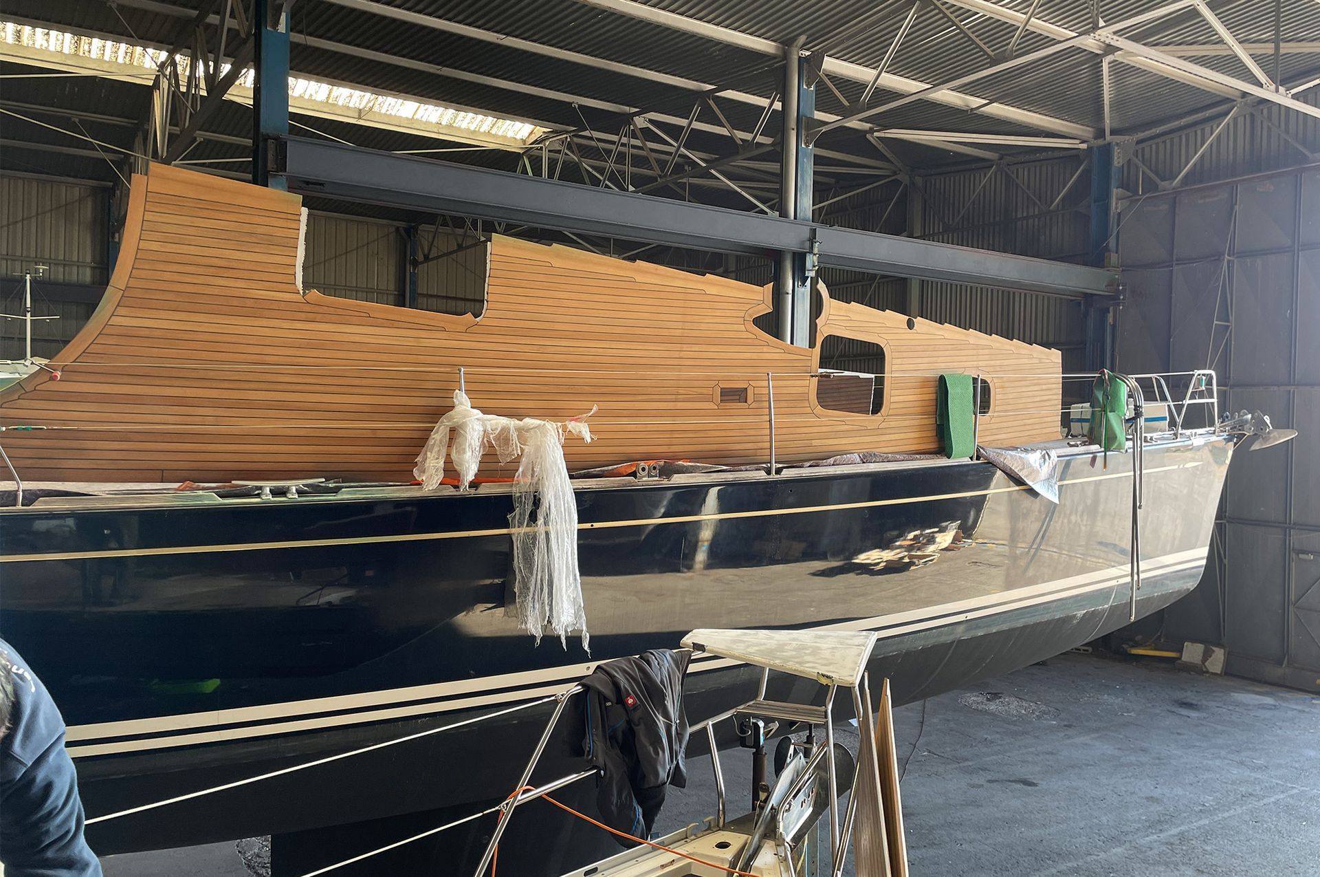 Teakdeck Swan 53 Montage Deckspaneele Teakdeck Swan 53 installation