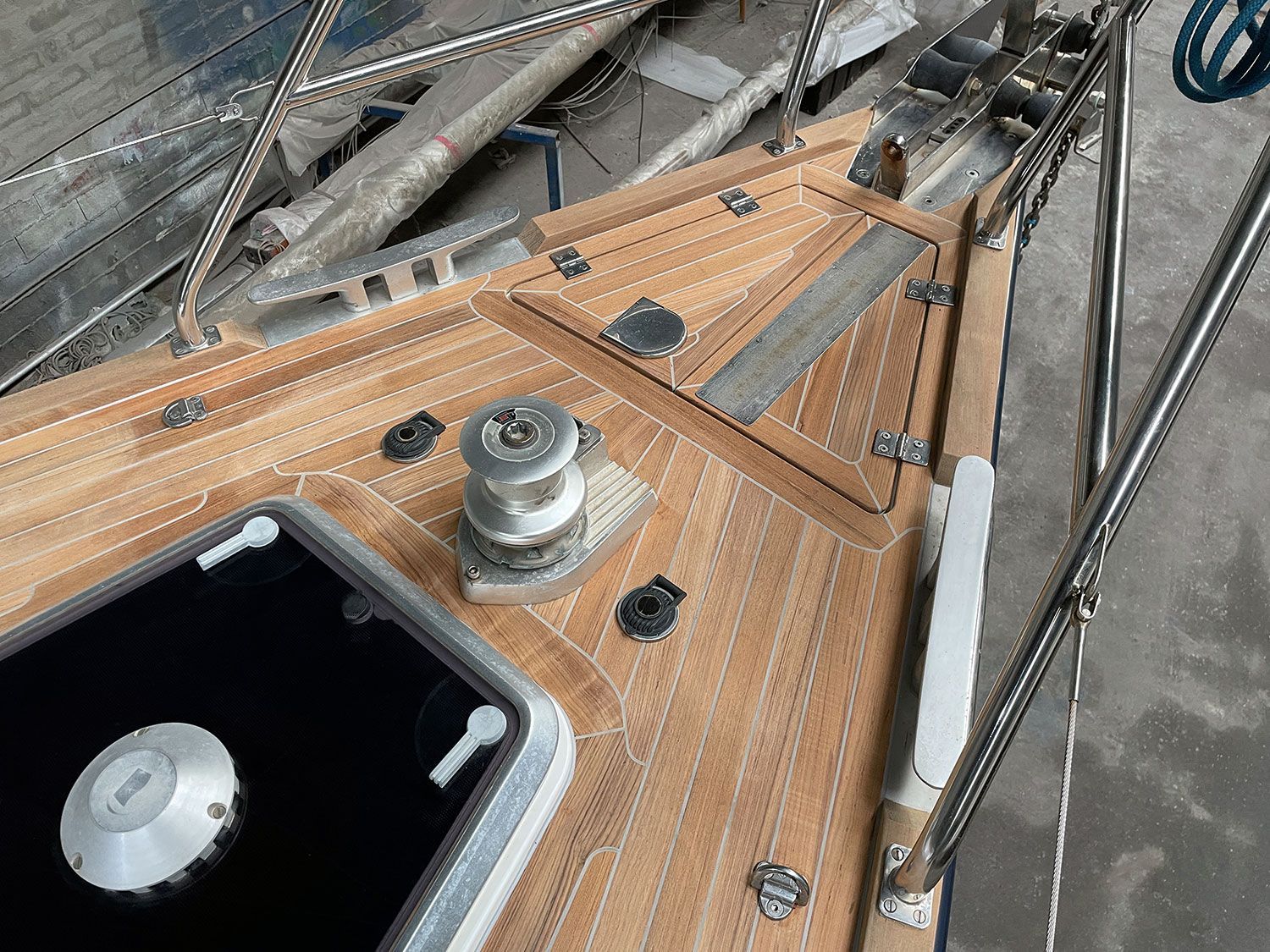 Wauquiez 48 Pilot Saloon neues Teakdeck aus Burma Teak vom Bootsbauer