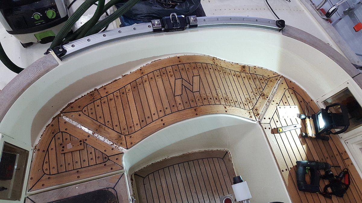 Najad 360 Teakdeck – Mobilerbootsbau