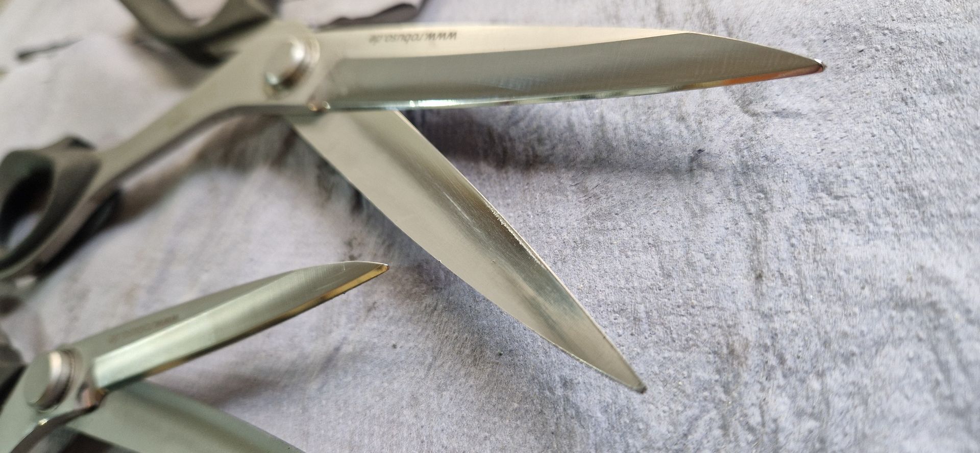 Schneiderschere schleifen