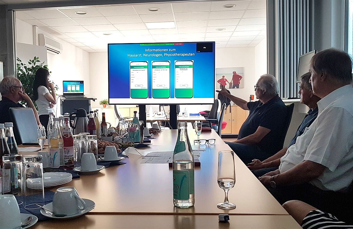 Hybridfortbildung „Verbesserung der Versorgungssteuerung und Versorgungsqualität nach einem Schlaganfall“