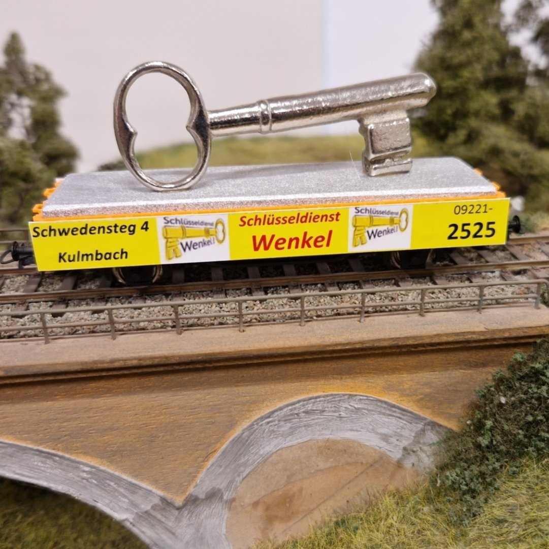 Sponsorwagen Wenkel Schlüsseldienst Sponsorwagen Wenkel Schlüsseldienst