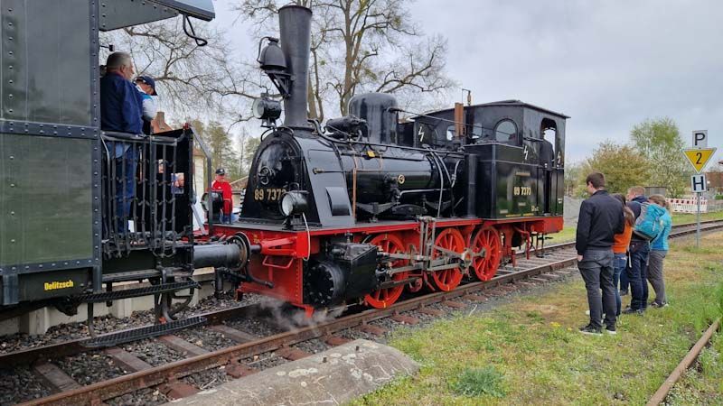 Lok 89 7373 auf Endstation Lok 89 7373 auf Endstation