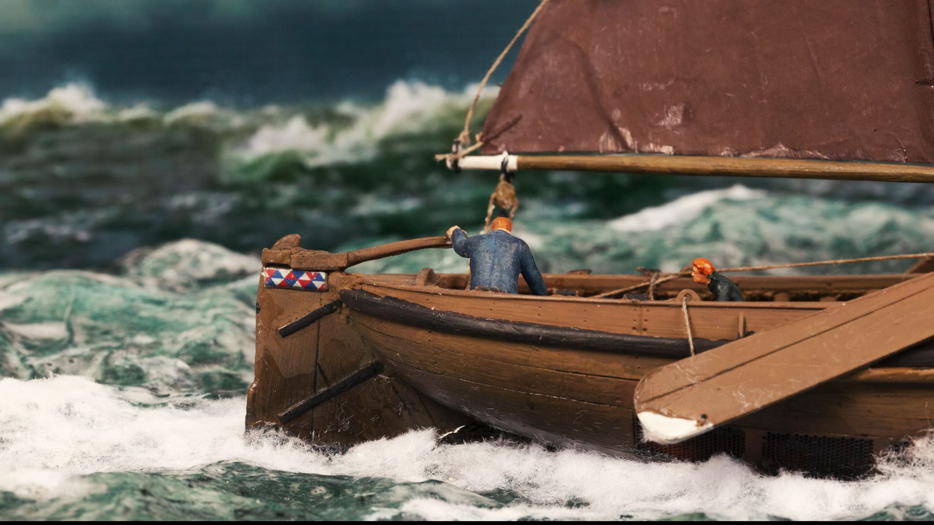 auf hoher See am Ruder