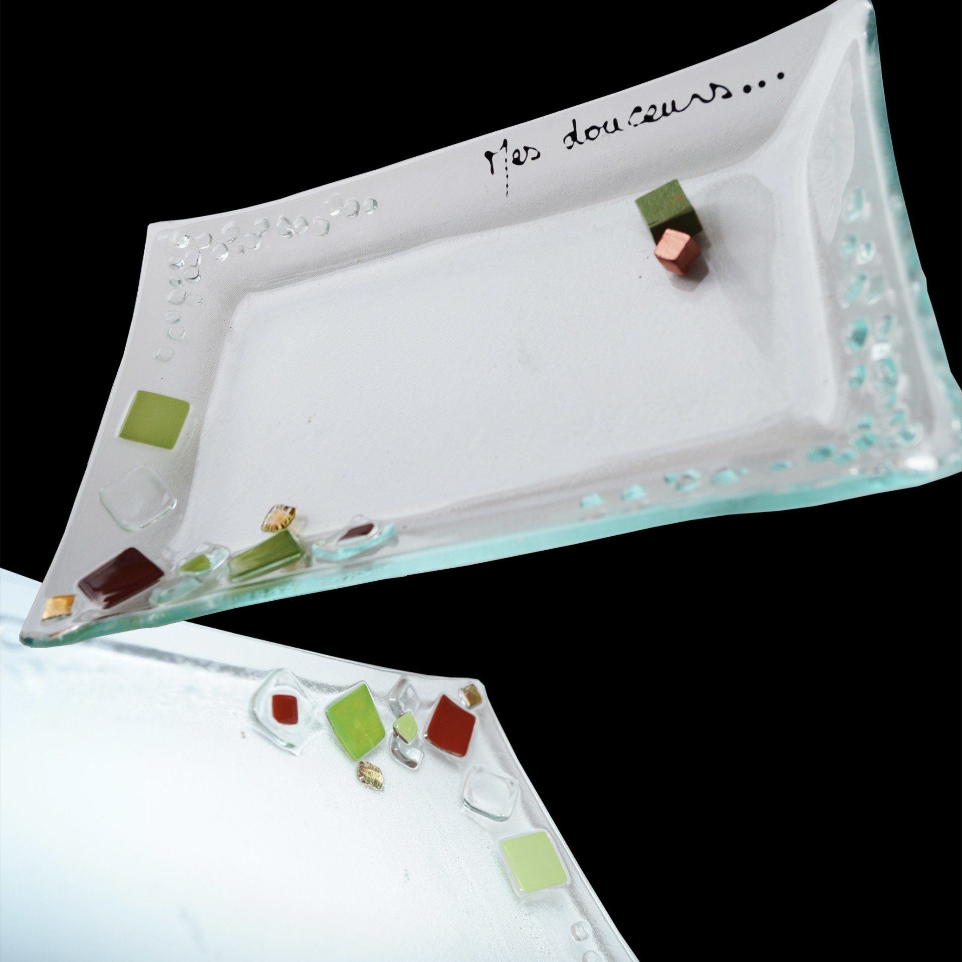 creation vaisselle les arts de la table verre en fusing par artisan verrier aubagne