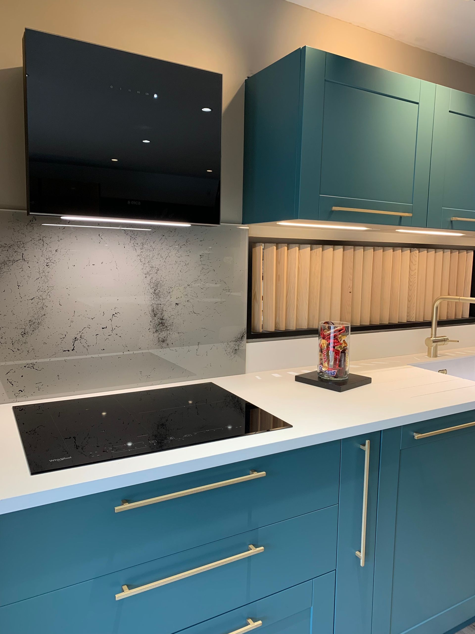 Crédence verre artisan verrier Aubagne marseille