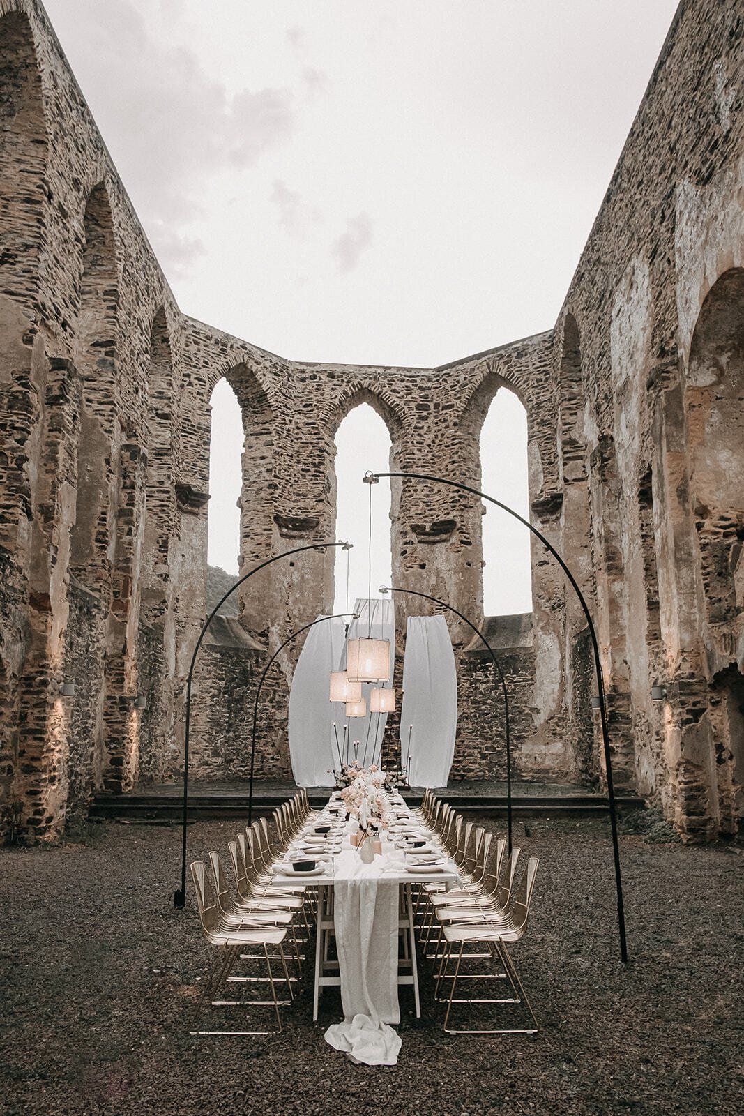 „Bei uns finden Sie alles für Event, Hochzeit und Veranstaltung.“ „Bei uns finden Sie alles für Event, Hochzeit und Veranstaltung.“