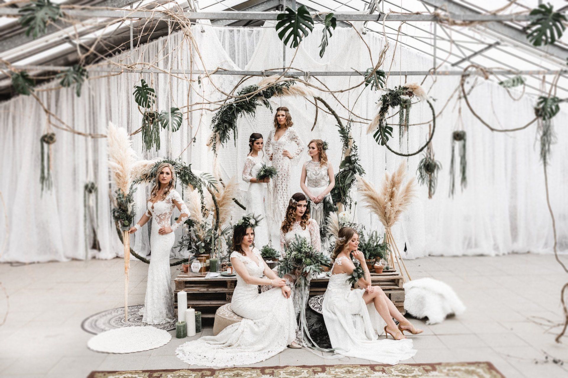 „Entdecken sie zahlreiche Möglichkeiten und Trends aus dem Bereich Hochzeitsdekoration in unserem Atelier in Römerberg.“ „Entdecken sie zahlreiche Möglichkeiten und Trends aus dem Bereich Hochzeitsdekoration in unserem Atelier in Römerberg.“