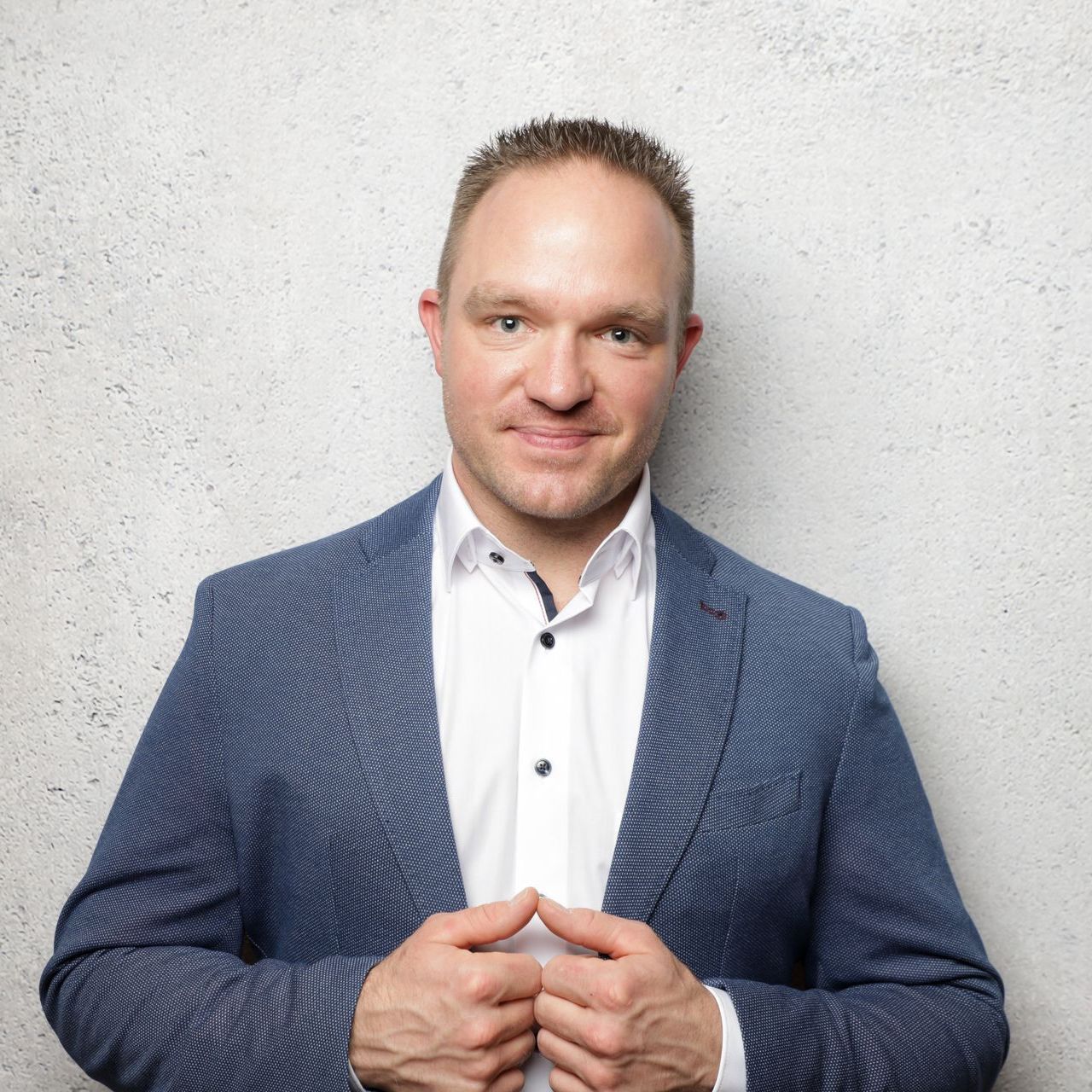 Benny Paries Benny Paries