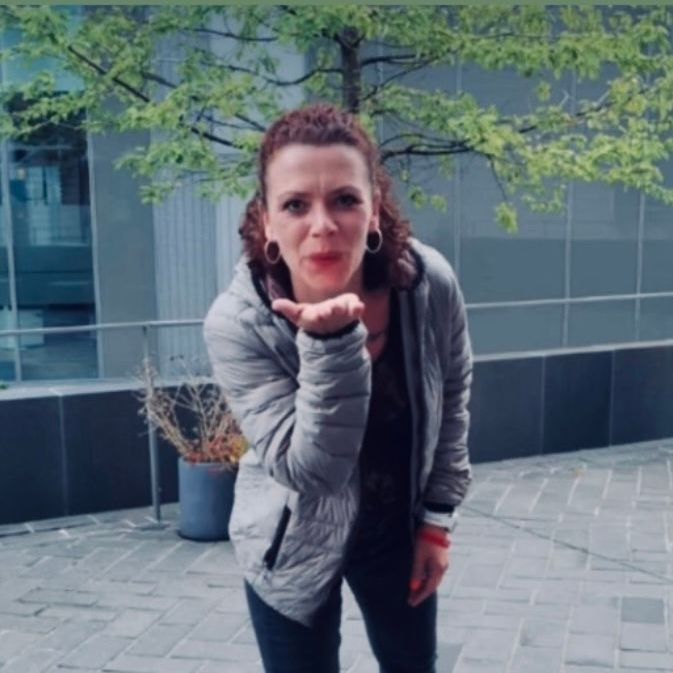 Laura Zundler Laura Zundler