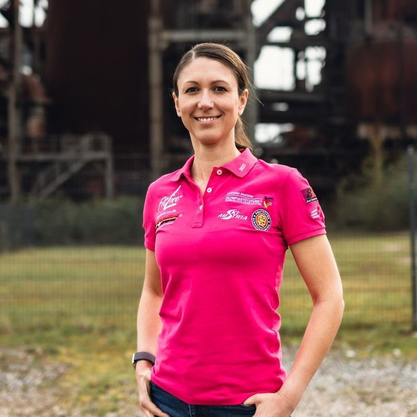 Sarah Wolff Sarah Wolff