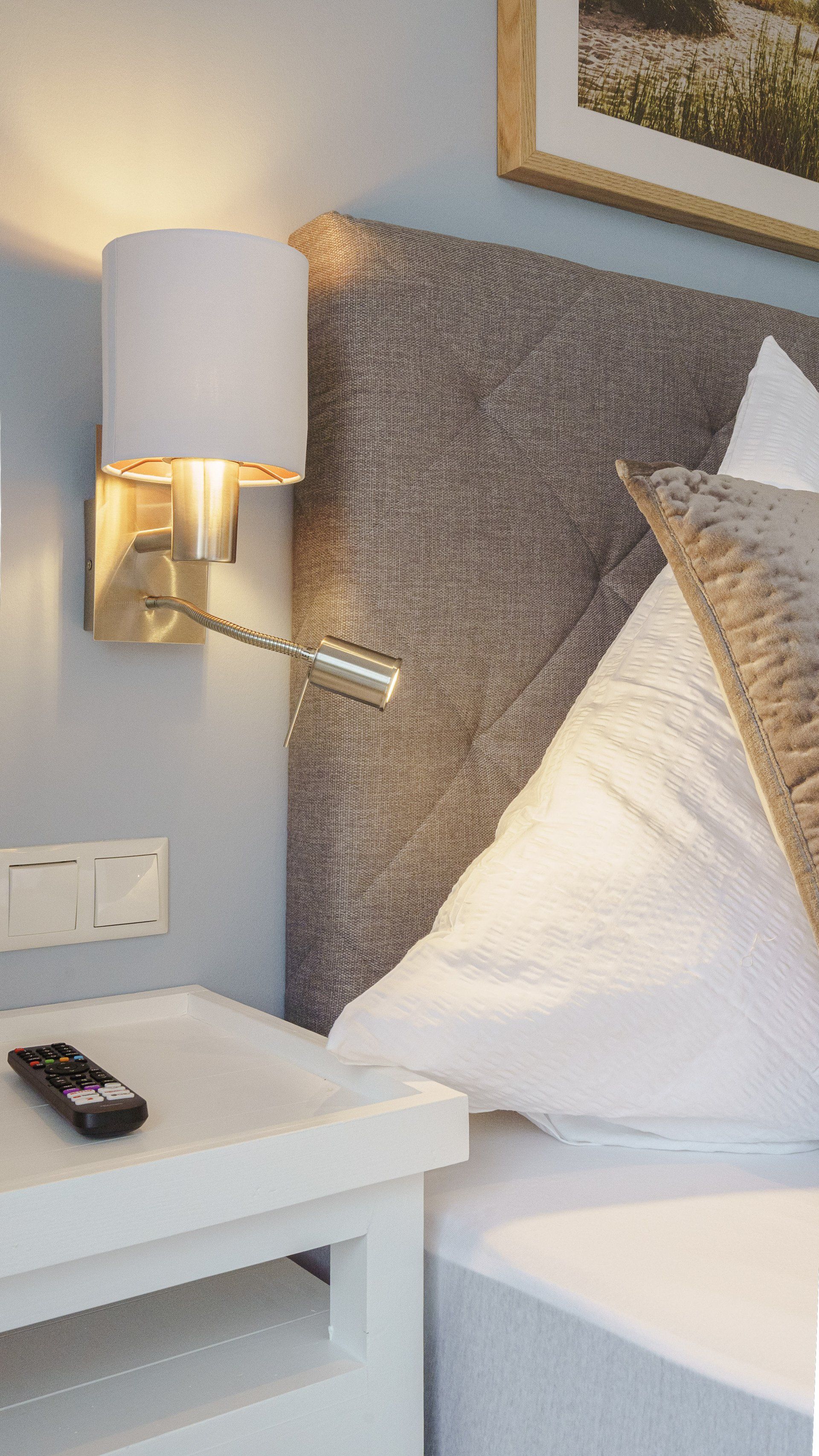 Lotsendeck - 6 P. - Nachttischlampe im Schlafzimmer