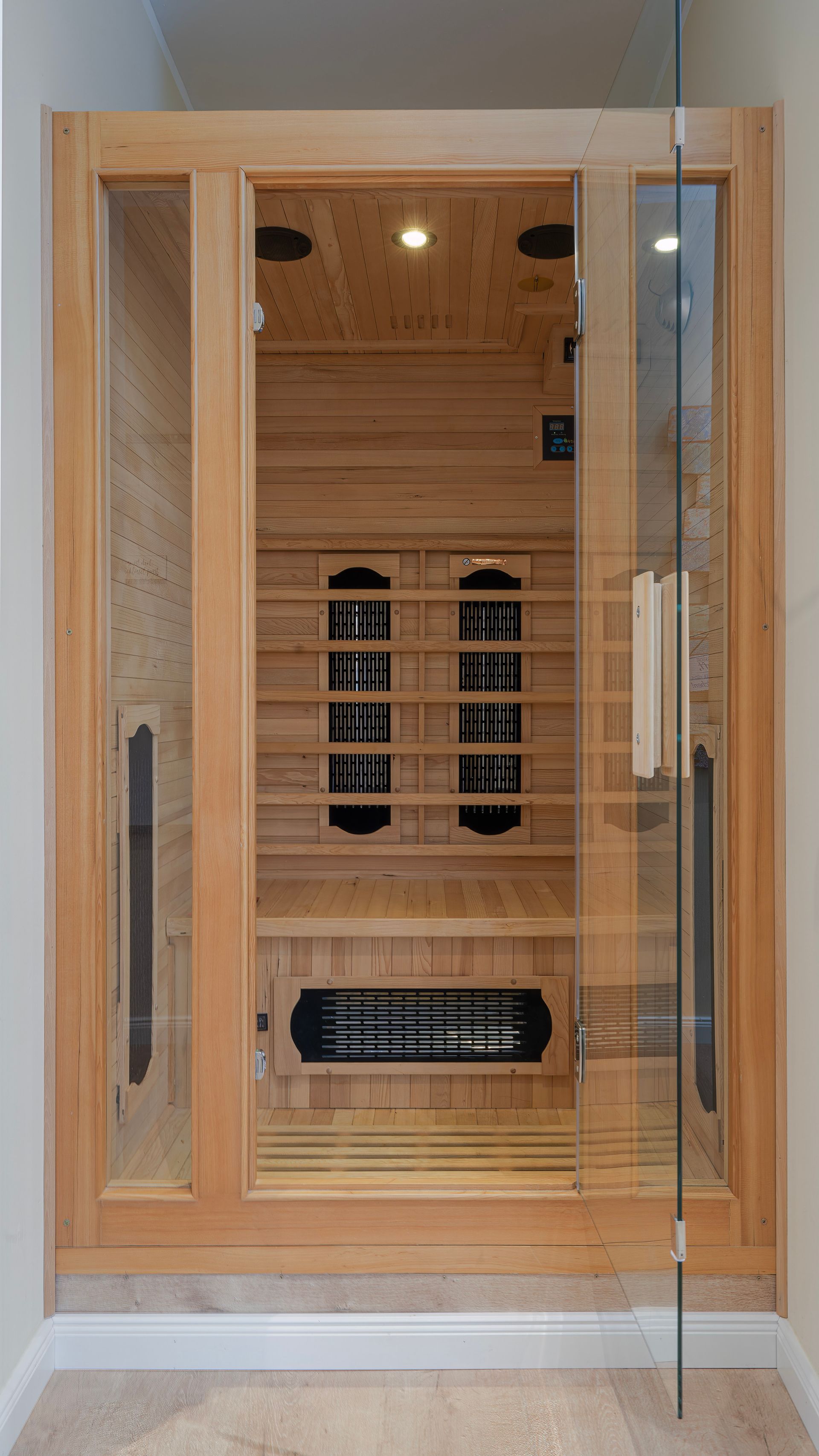 Lotsenkoje - 5 P. - Blick in die Sauna