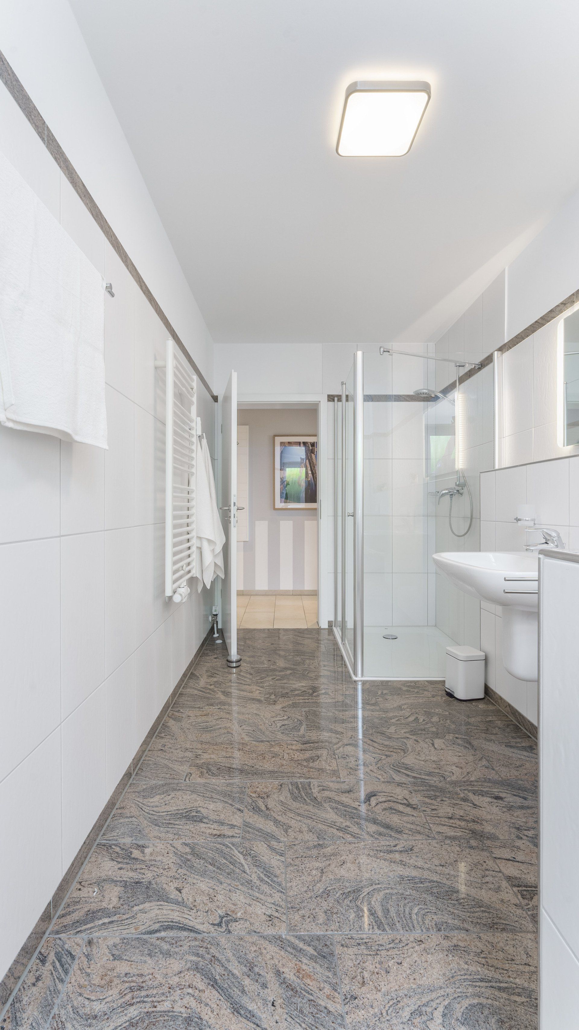 Lotsendeck - 6 P. - Badezimmer am Schlafzimmer 1