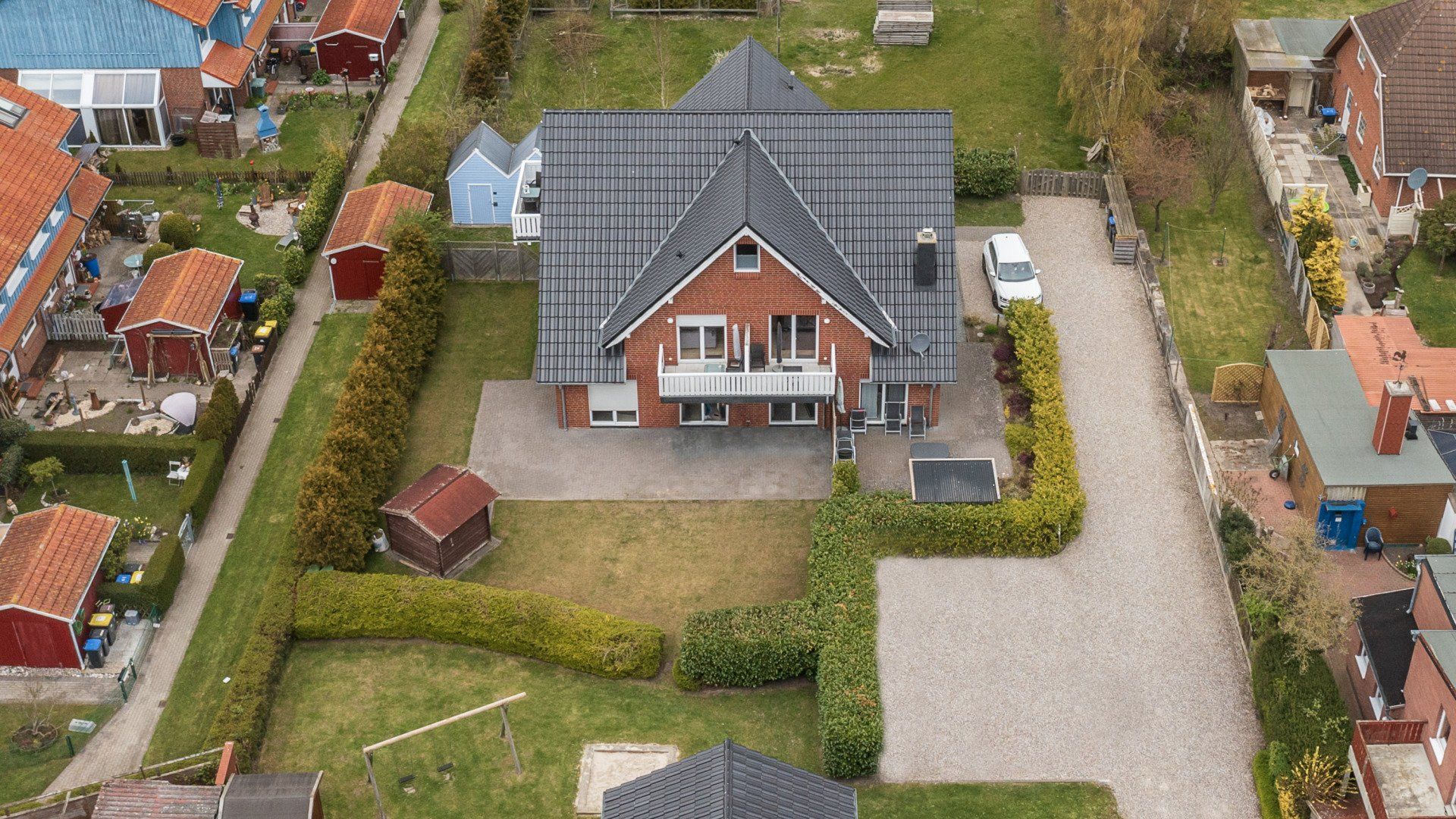 Blick auf die Lotsenquartiere von oben