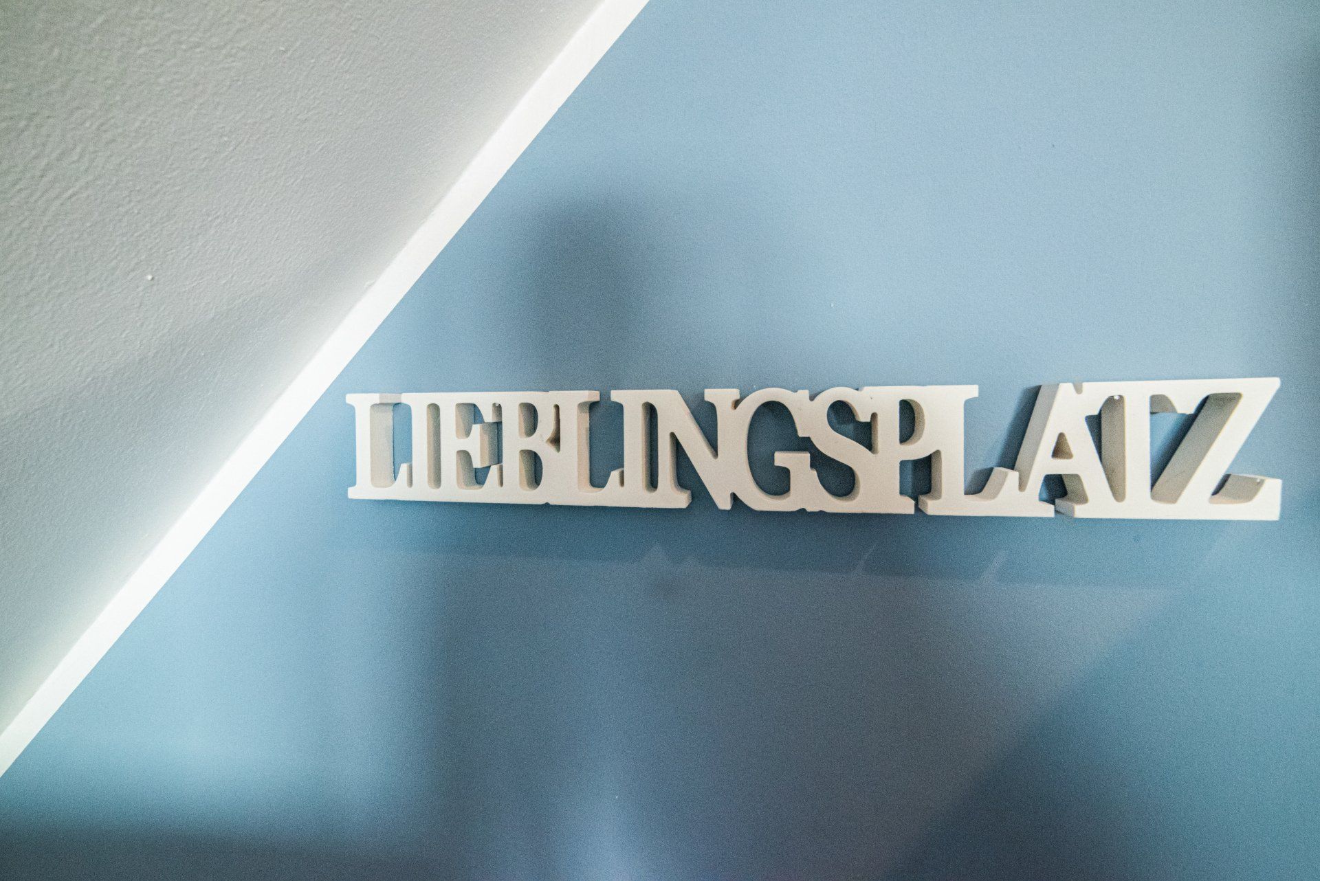 Fewo Lotsenbude - 5 P. - Lieblingsplatz-Schild in der Ferienwohnung