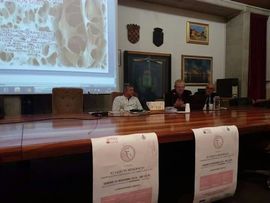 Alessandro Francescon Specialista in Geriatria e Gerontologia Dottor Alessandro Francescon, medico specialista in Geriatria e Gerontologia. Esercita la Professione presso il Reparto di Geriatria-Medicina della Casa di Cura Sileno e Anna Rizzola di San Donà di Piave (Ve)