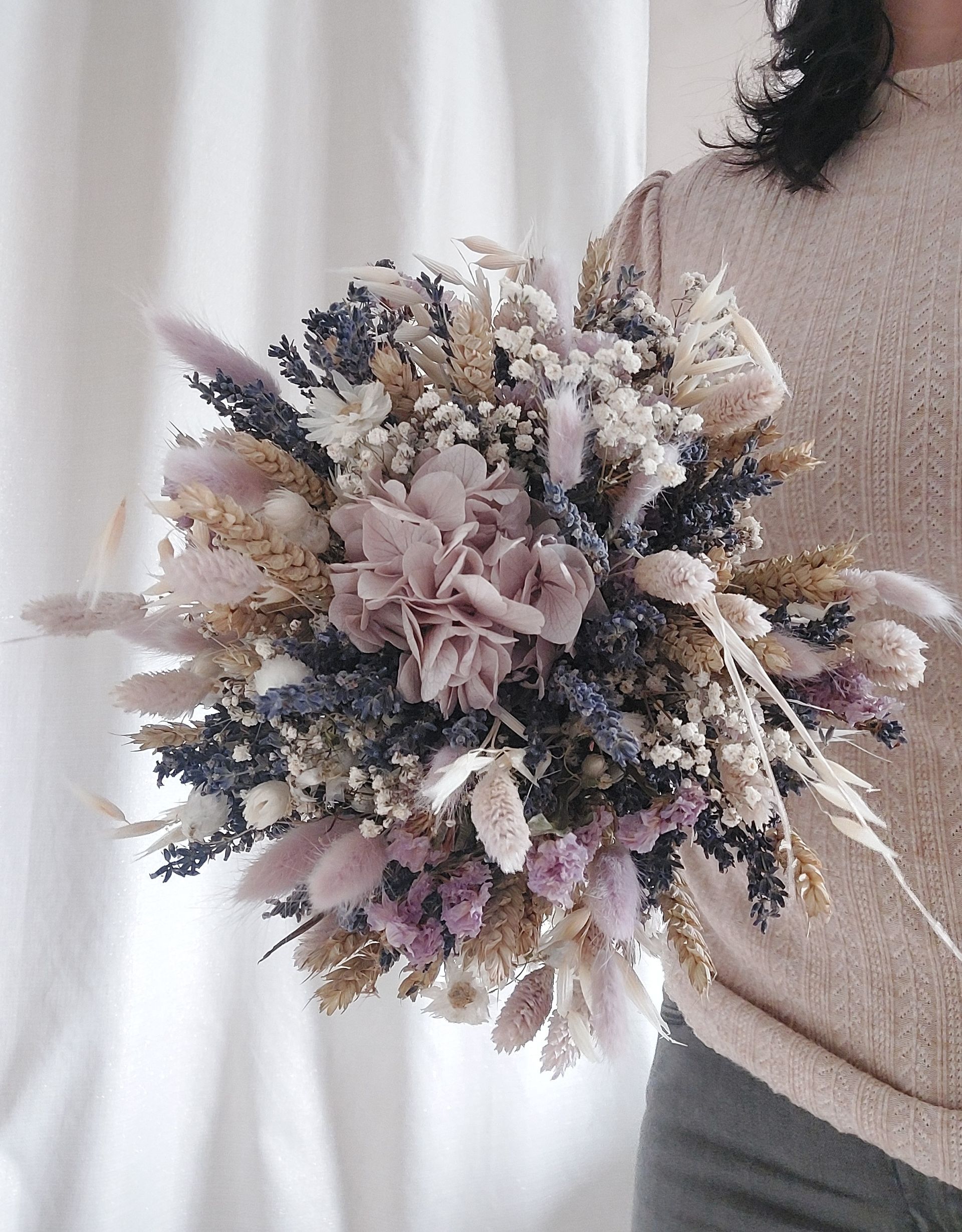 bouquet de fleurs séchées parme