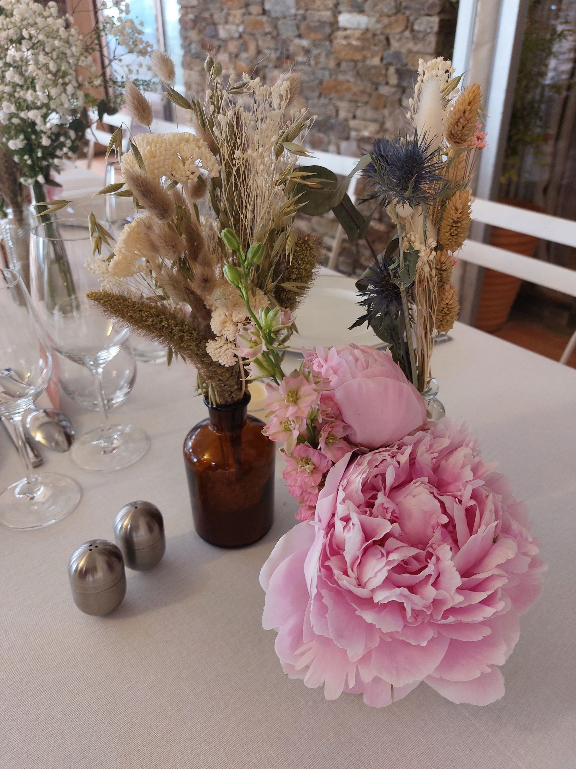 centre de table en fleurs séchées