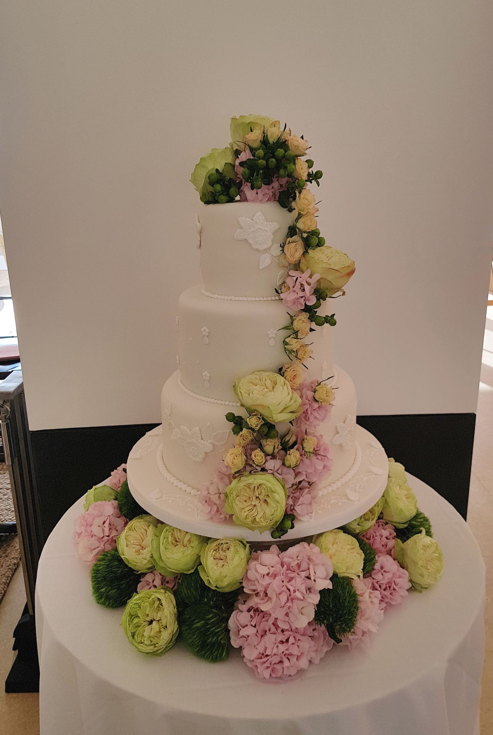 décoration florale sur Wedding cake