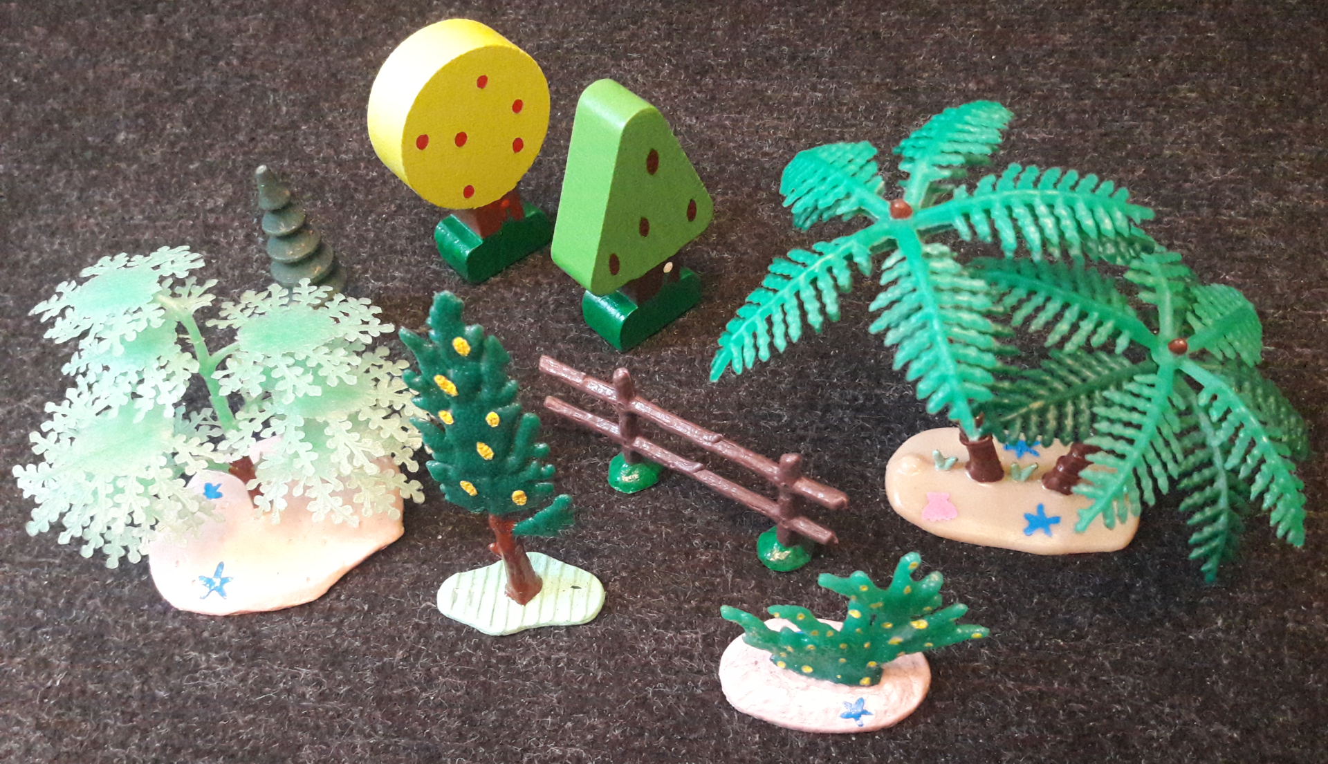 schön die natur ... bemalte bäume kadoimages