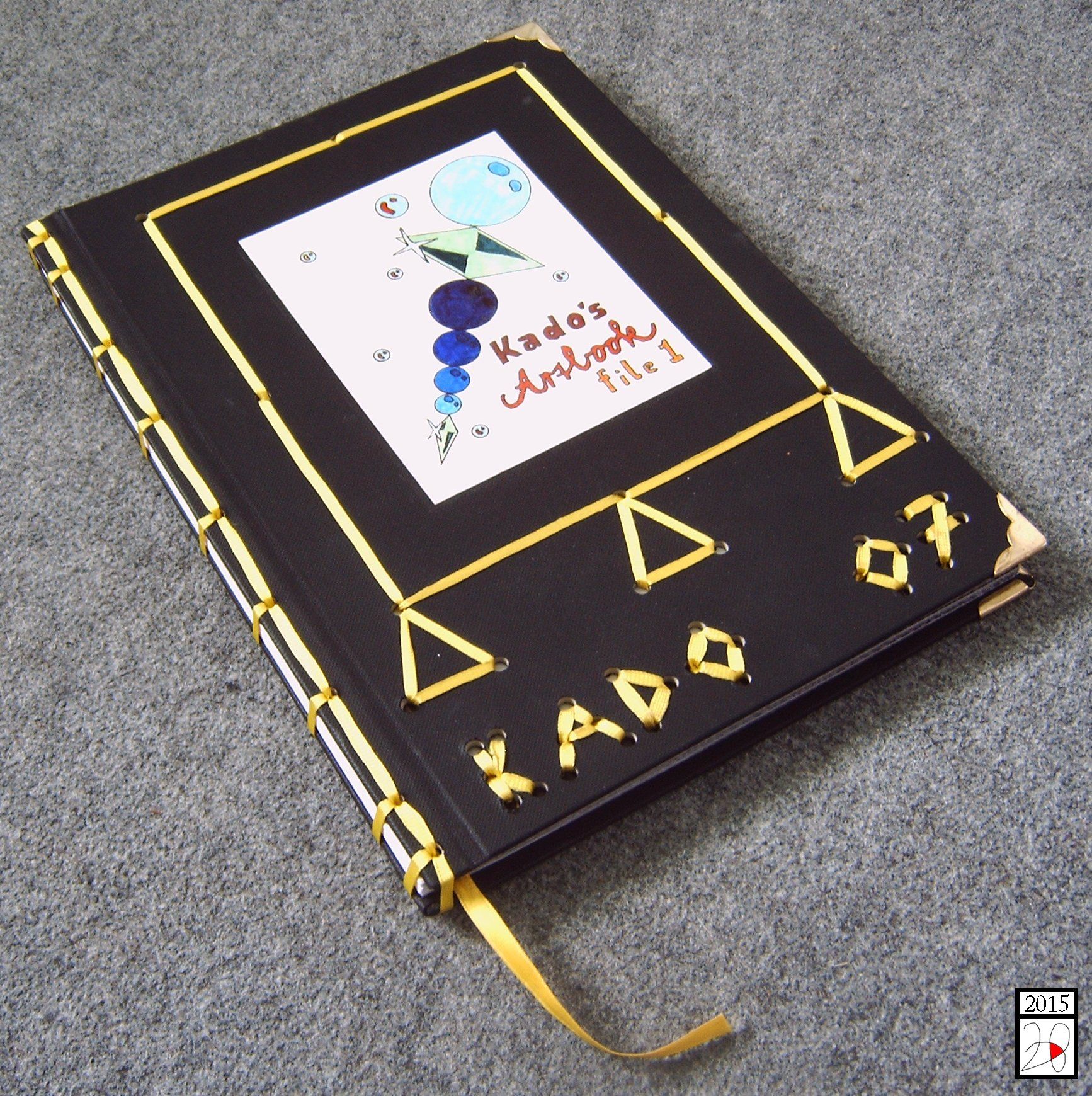 ''Kado 2007 Artbook'' - Japanbindung mit zusätzlichen Zierelementen kado 07 artbook bücher kado images