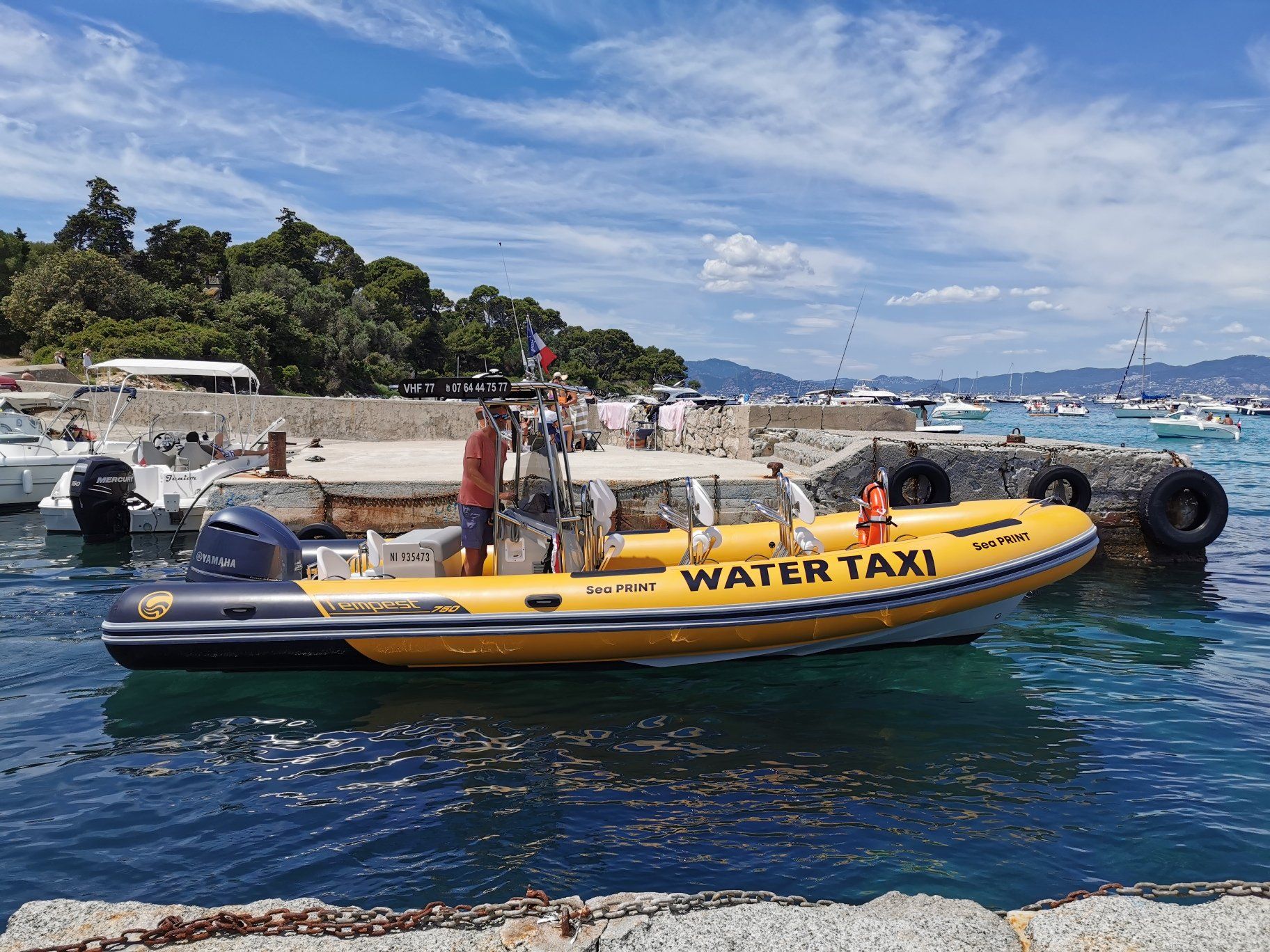 seaprint water taxi juan les pins golfe juan cannes mandelieu théoule îles de lérins taxi boat bateau taxi excursion en mer