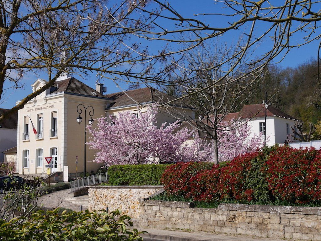 Ville du Mesnil le Roi