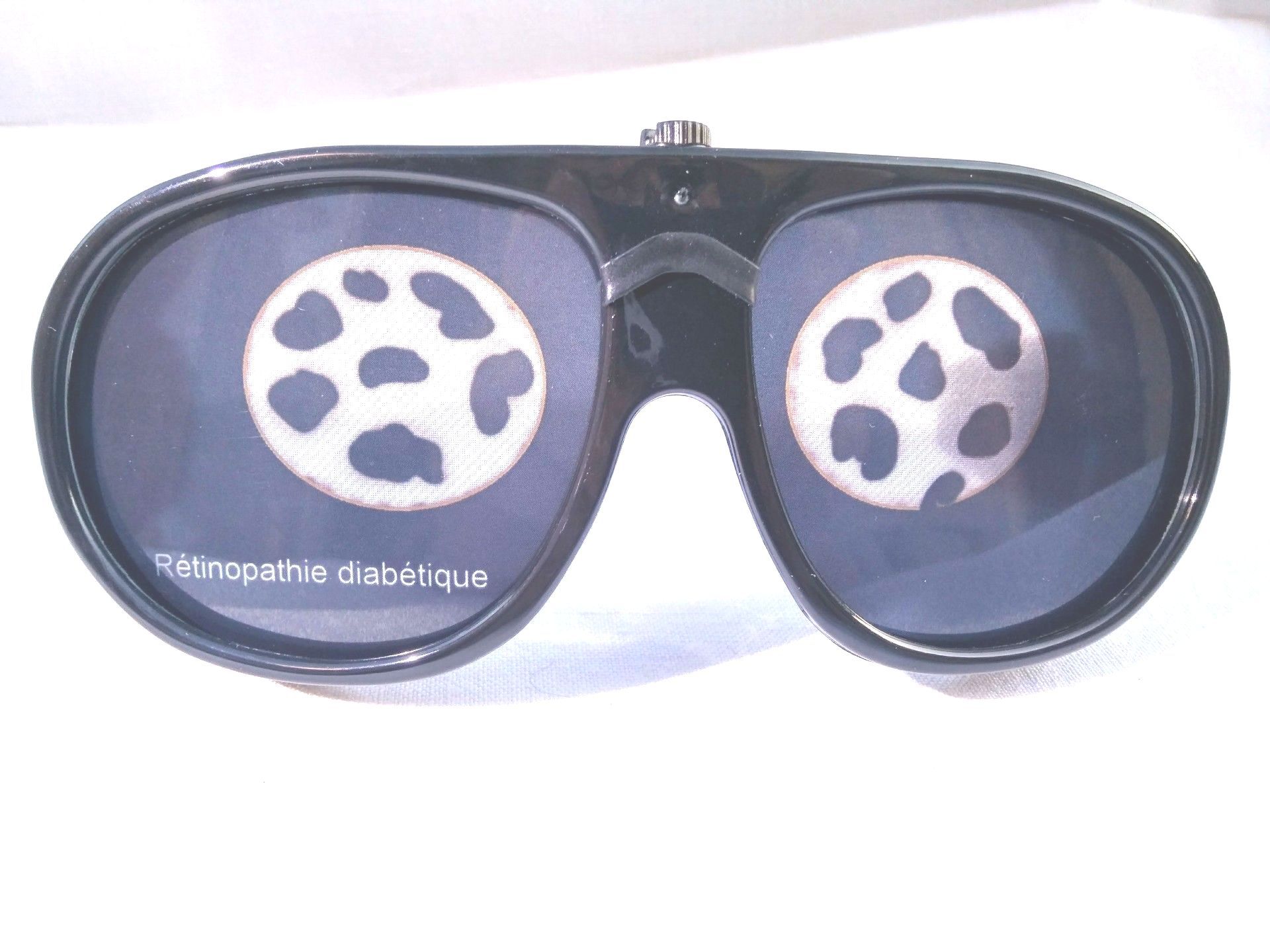 SIVIHA ; Gafas de simulación de retinopatía diabética