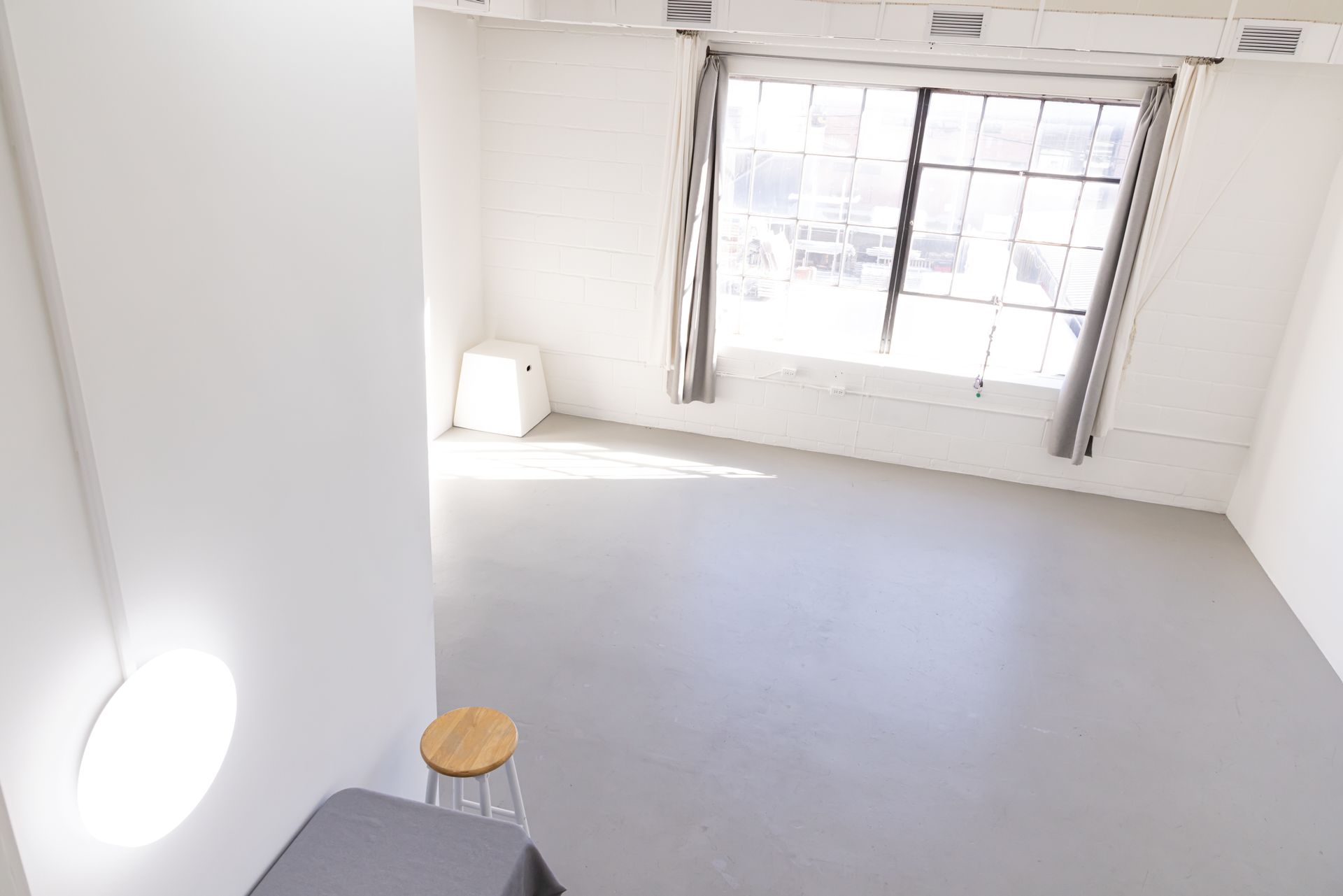studio daylight Toronto bright clean, affordable