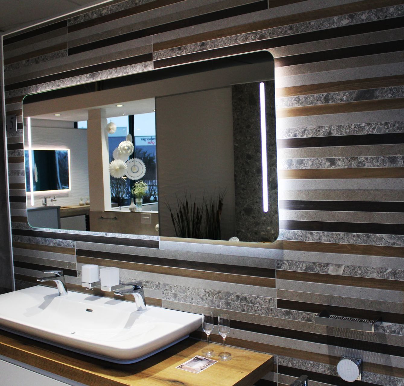 Fliesen schwarz-weiss Fliesenmosaik