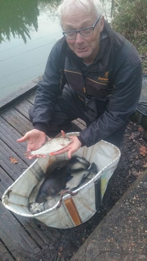 Frank Thomas with his 29lbs winning weight