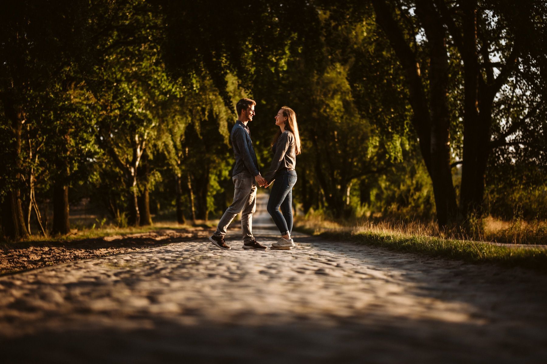 Marek Banas, Lüneburger Heide, Paarfotos, Sonnenuntergang, Liebespaar