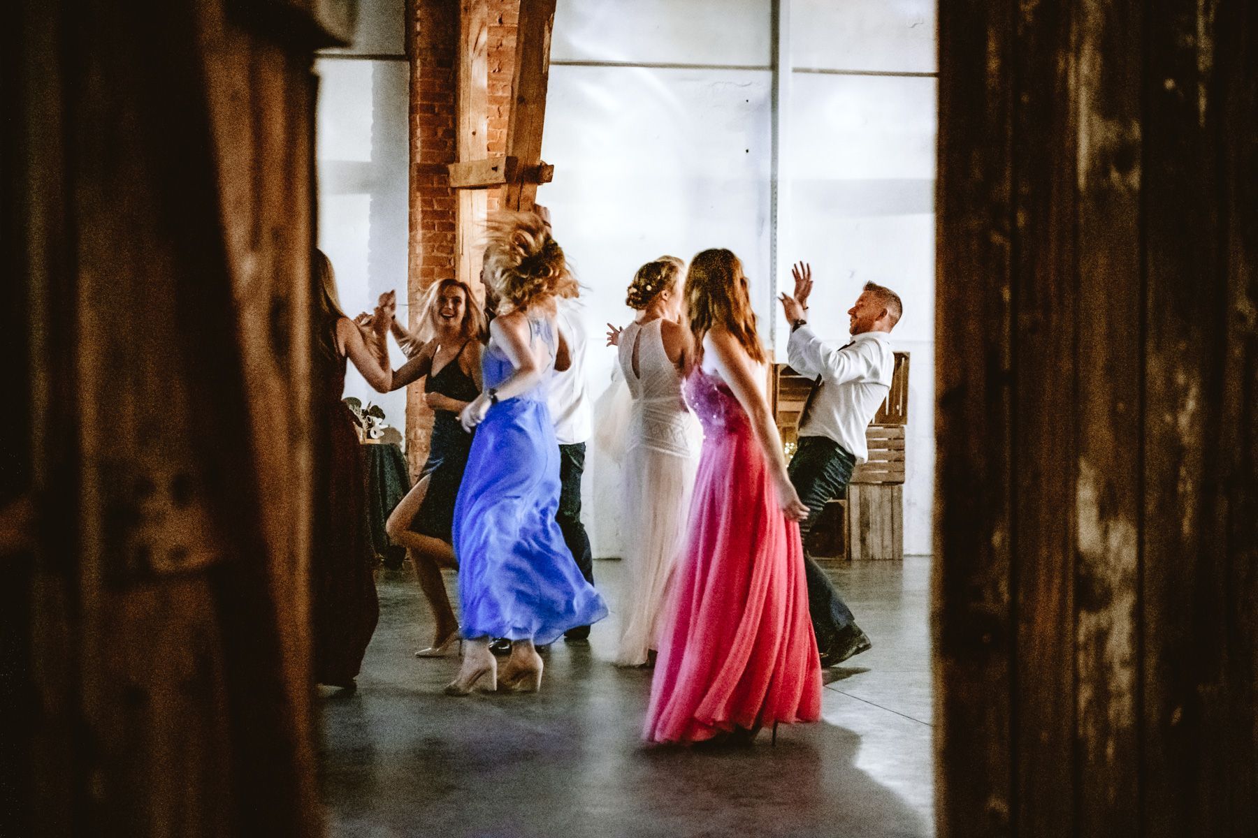 Marek Banas, Freie Trauung, Polen, Hochzeit draussen