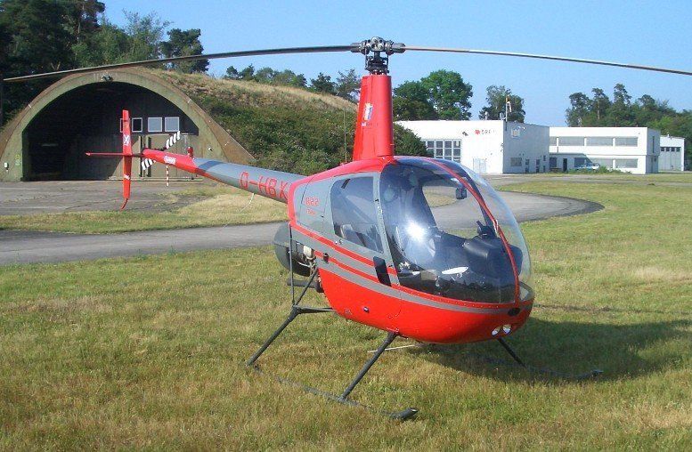 Hubschrauber R22