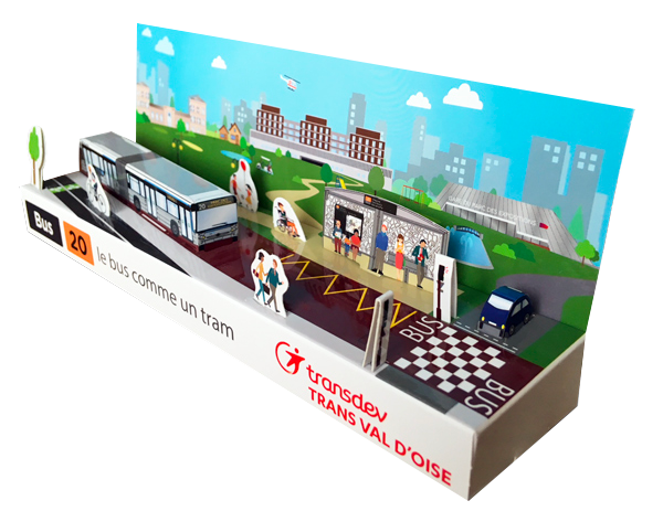 Maquette publicitaire paperama volume 3d en carton recyclable, train, bus, tramway, car. Prédécoupée et personnalisable