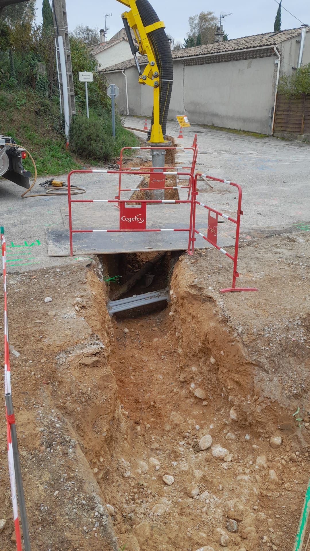 tranchée et balisage