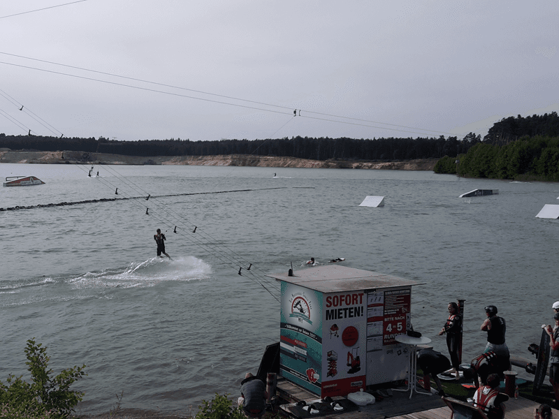 Beachparty Wasserski Betriebsausflug