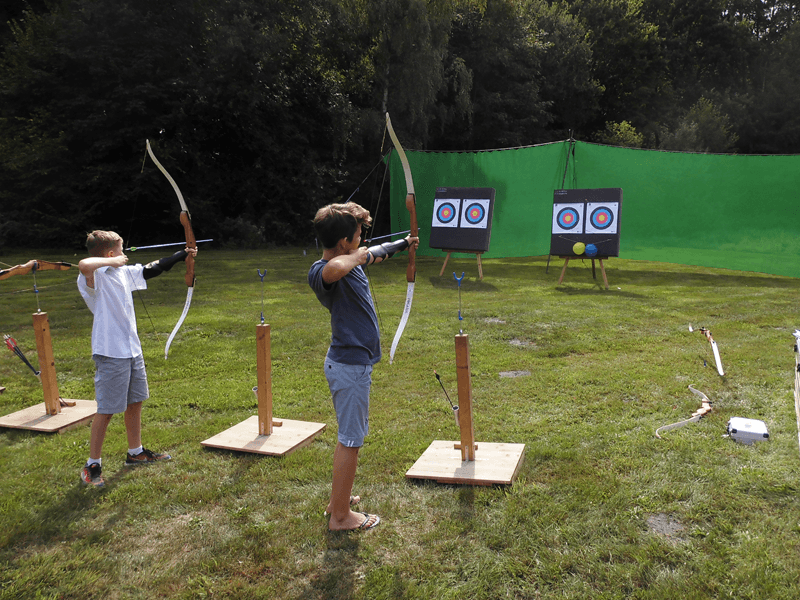 Bogenschießen Sommerfest Firmengelände Berlin Brandenburg