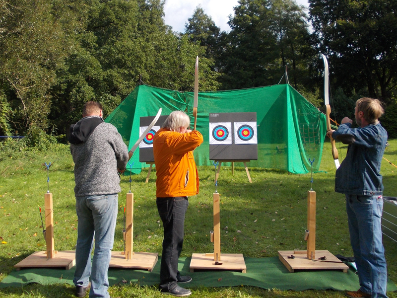 Outdoor Team Event Betriebsausflug Bogenschießen