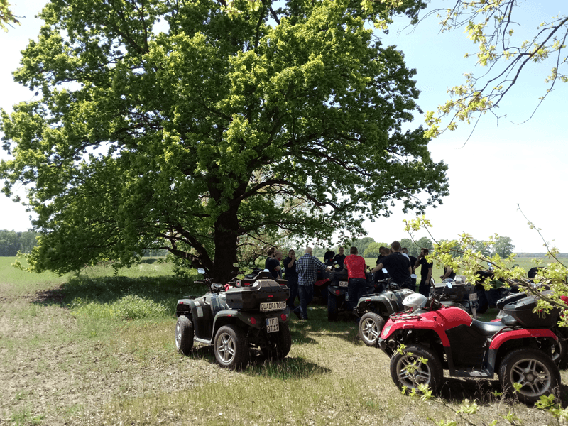 Mitarbeiter Ausflug Quad Tour Bunkerführung Wünsdorf Berlin Brandenburg