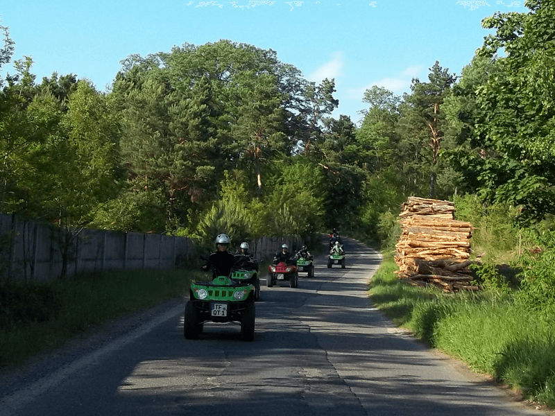 Quad fahren Bunkerführung Wünsdorf Firmenausflug Berlin