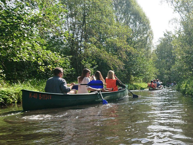 Firmenausflug Spreewald Kanu Kanadier Teampaddelboot Fahrrad
