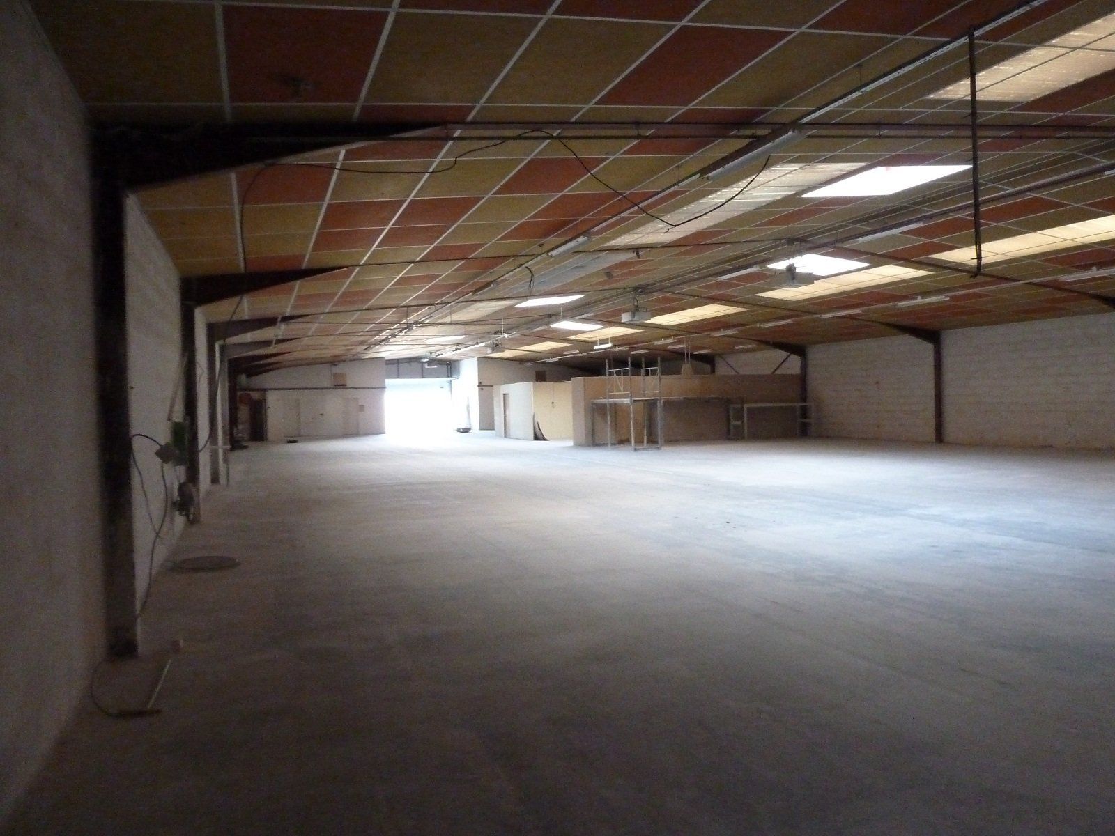 A louer local industriel